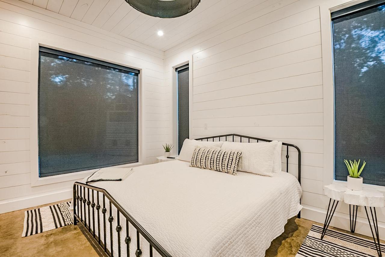 "The Barndo" 4Br Luxury Cabin, Hot Tub, Fire Pit, Bunks, Arcades, Playhouse! بروكن بو المظهر الخارجي الصورة