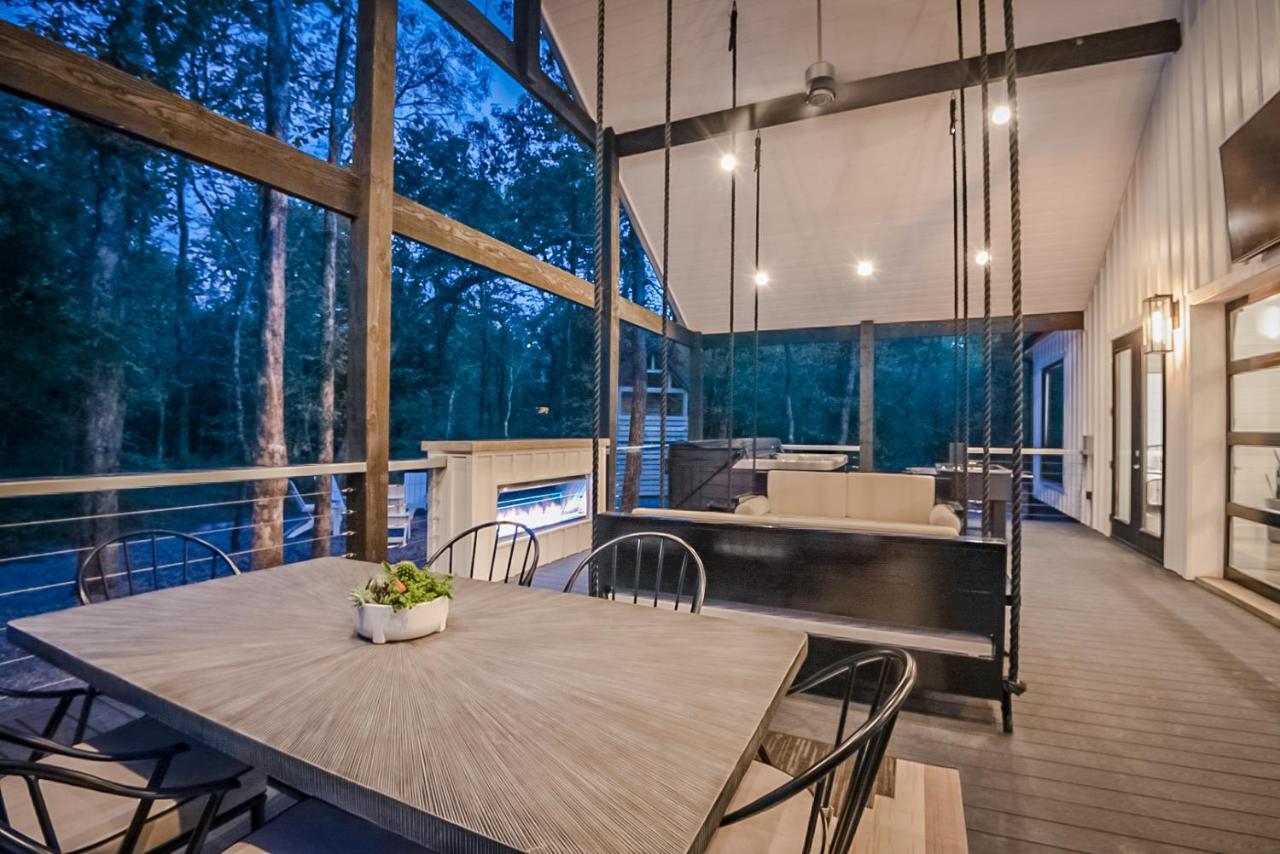 "The Barndo" 4Br Luxury Cabin, Hot Tub, Fire Pit, Bunks, Arcades, Playhouse! بروكن بو المظهر الخارجي الصورة