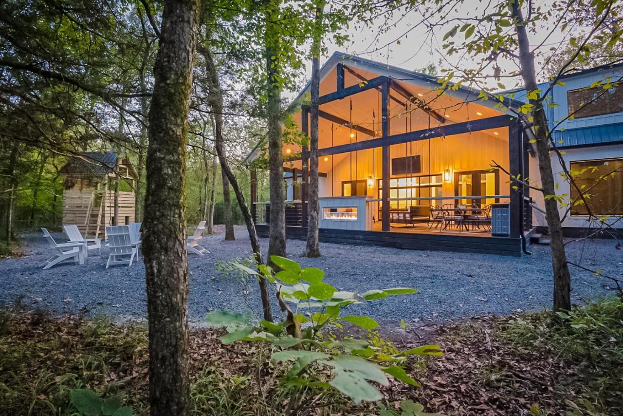 "The Barndo" 4Br Luxury Cabin, Hot Tub, Fire Pit, Bunks, Arcades, Playhouse! بروكن بو المظهر الخارجي الصورة